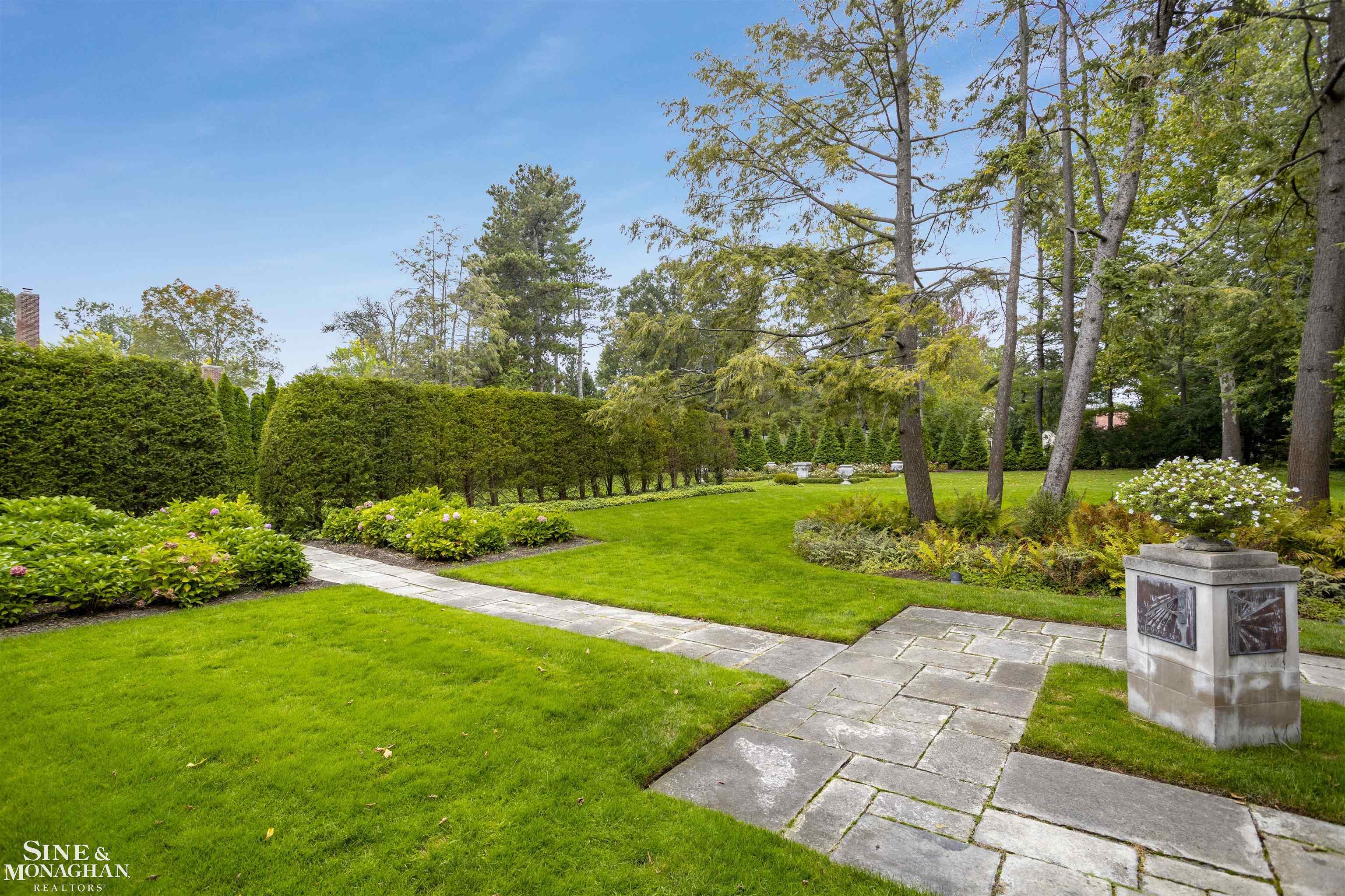 273 Ridge Road Grosse Pointe Farms, MI 48236 - Photo 53 of 60