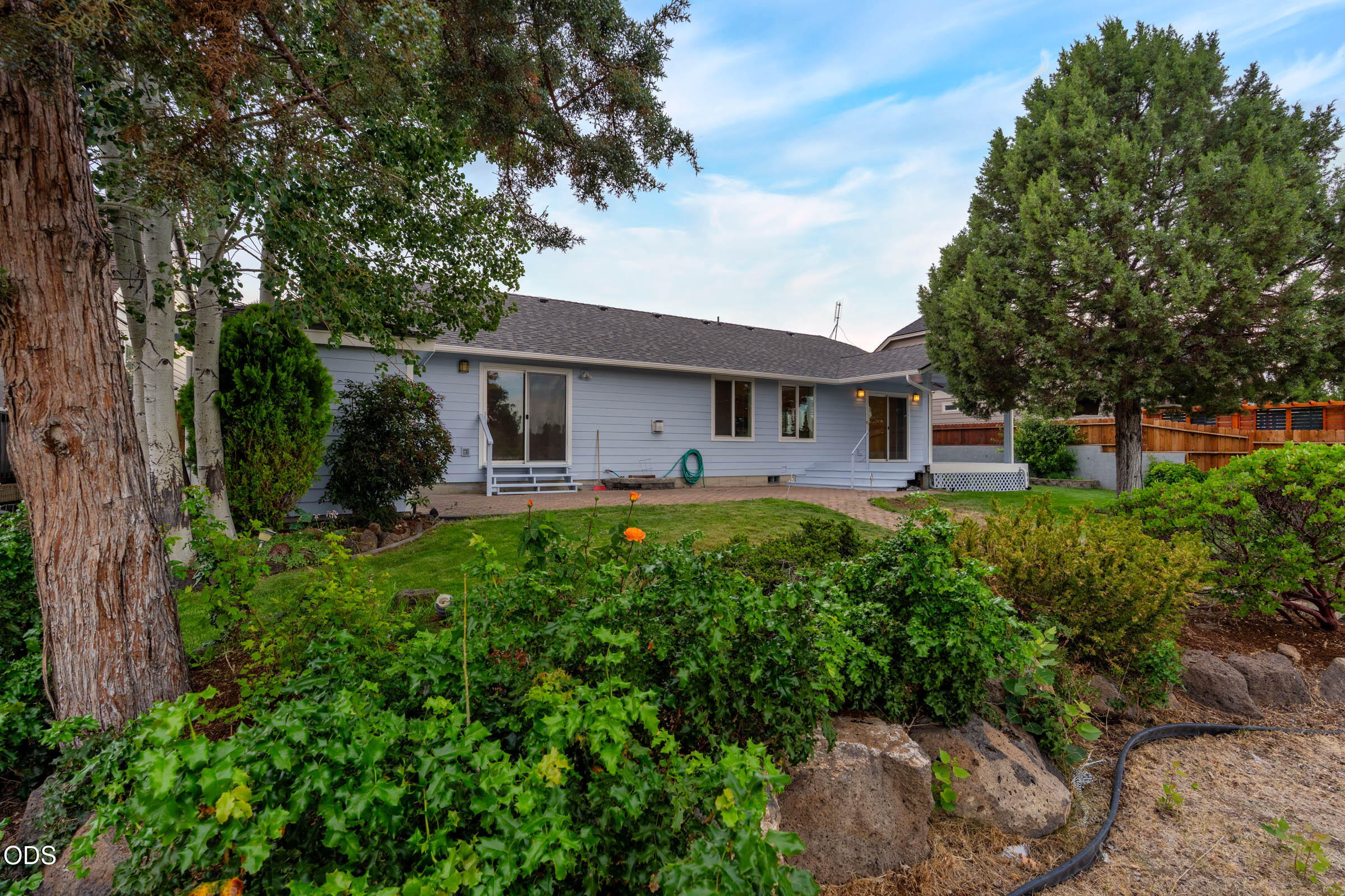 1128 Southwest Rimrock Way Redmond, OR 97756 - Photo 35 of 46