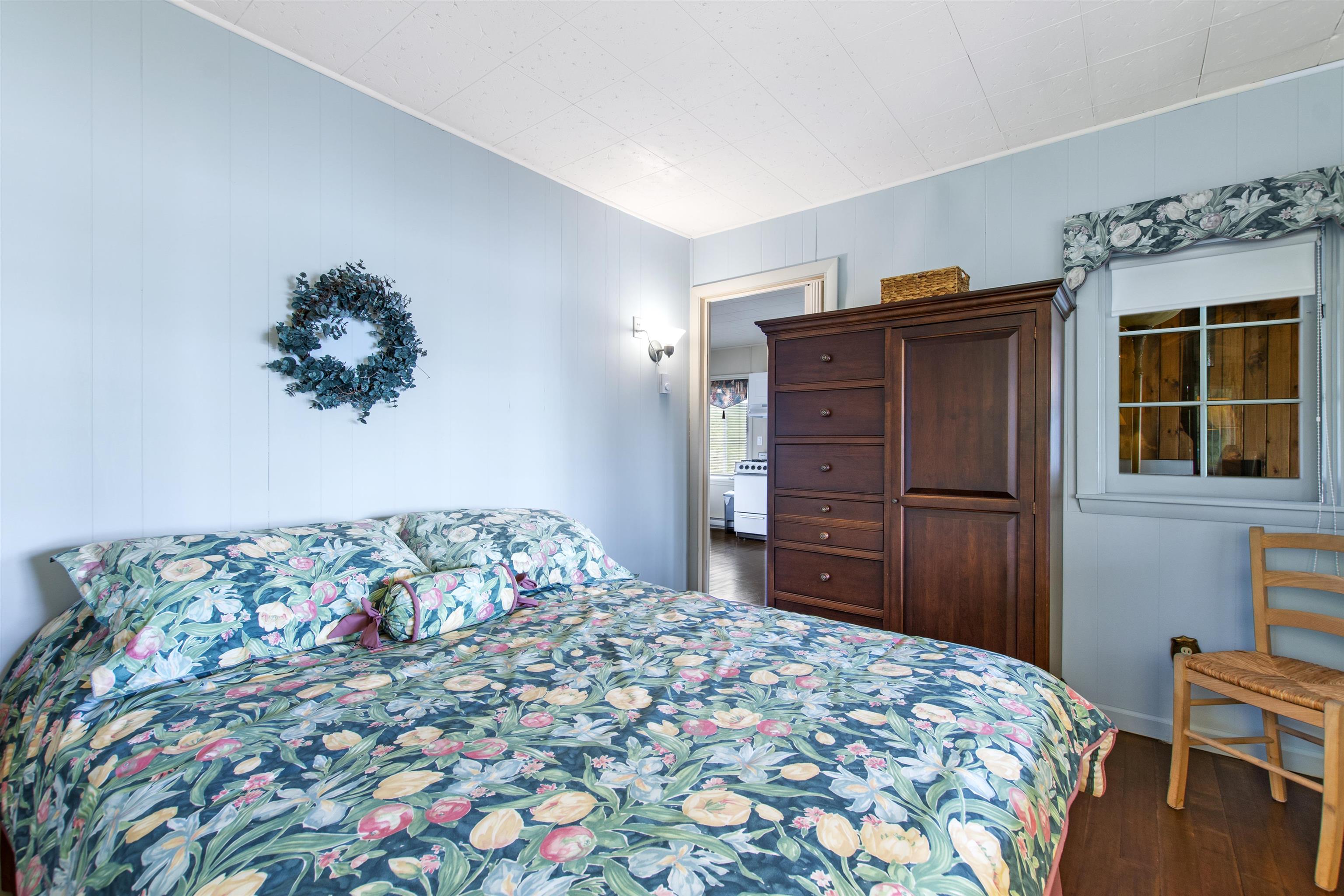 31 Fuller Drive Canaan, VT 05903 - Photo 11 of 40