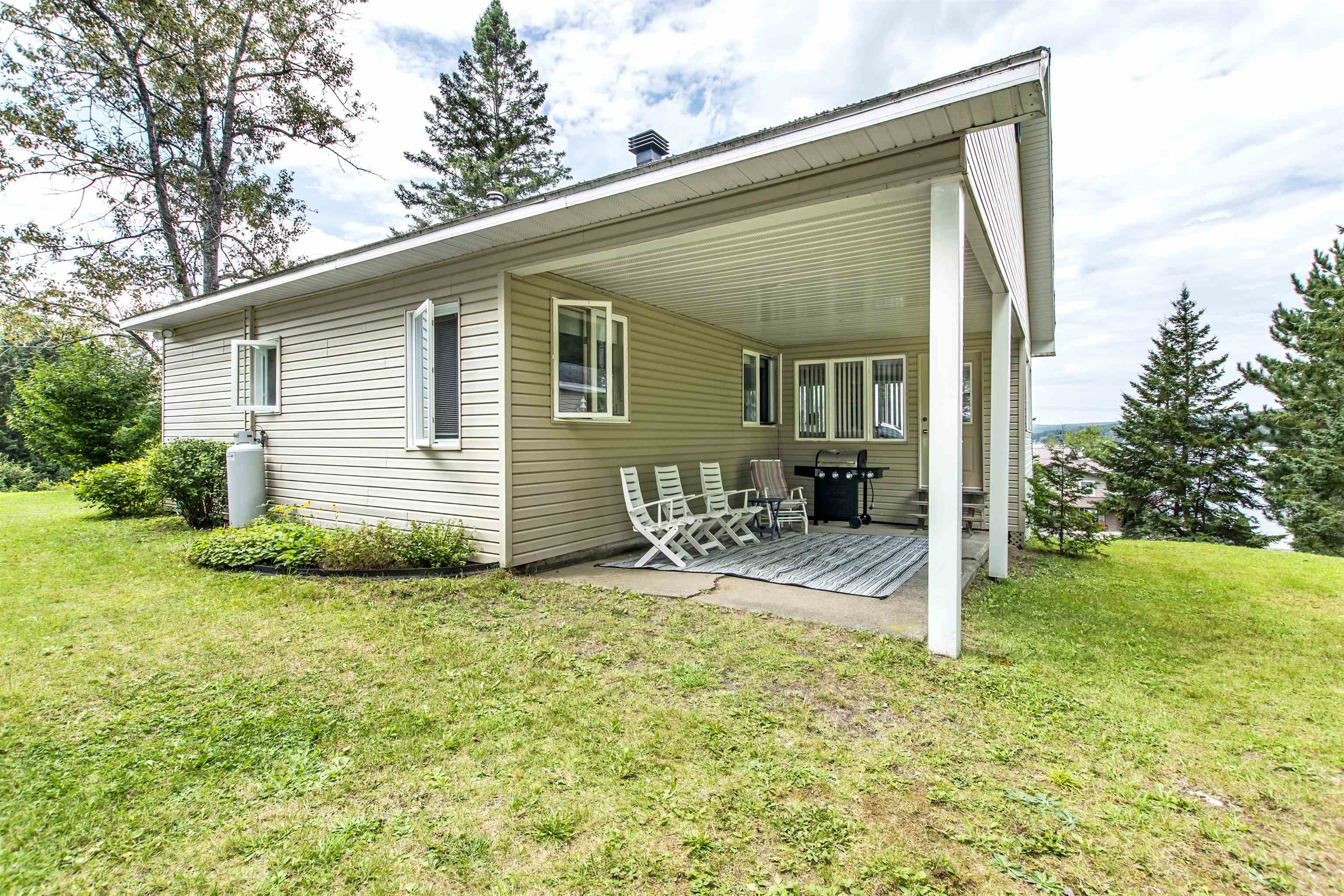 31 Fuller Drive Canaan, VT 05903 - Photo 25 of 40