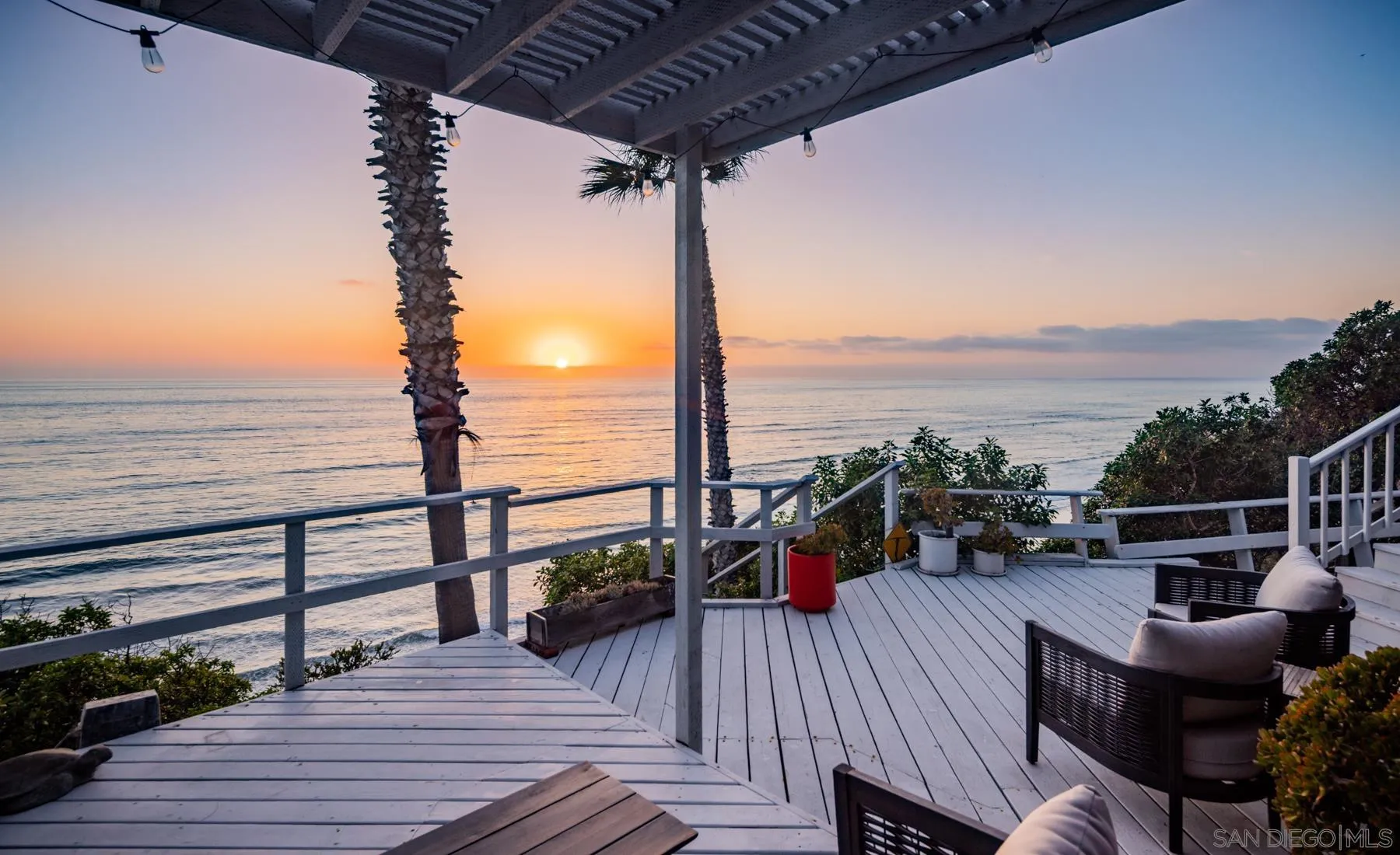 1036 Neptune Avenue Encinitas, CA 92024 - Photo 24 of 34 a view of deck with patio