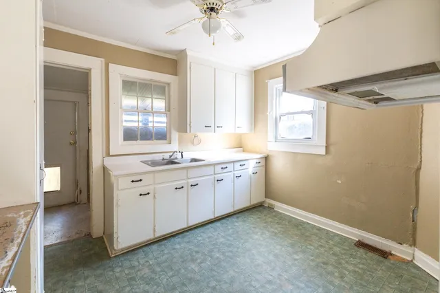 $95,000 | 106 Williams Street, Laurens, SC 29360