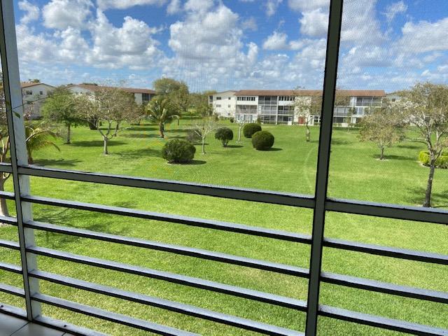 373 Brighton I Boca Raton, FL 33434 - Photo 12 of 15 IMG_1378