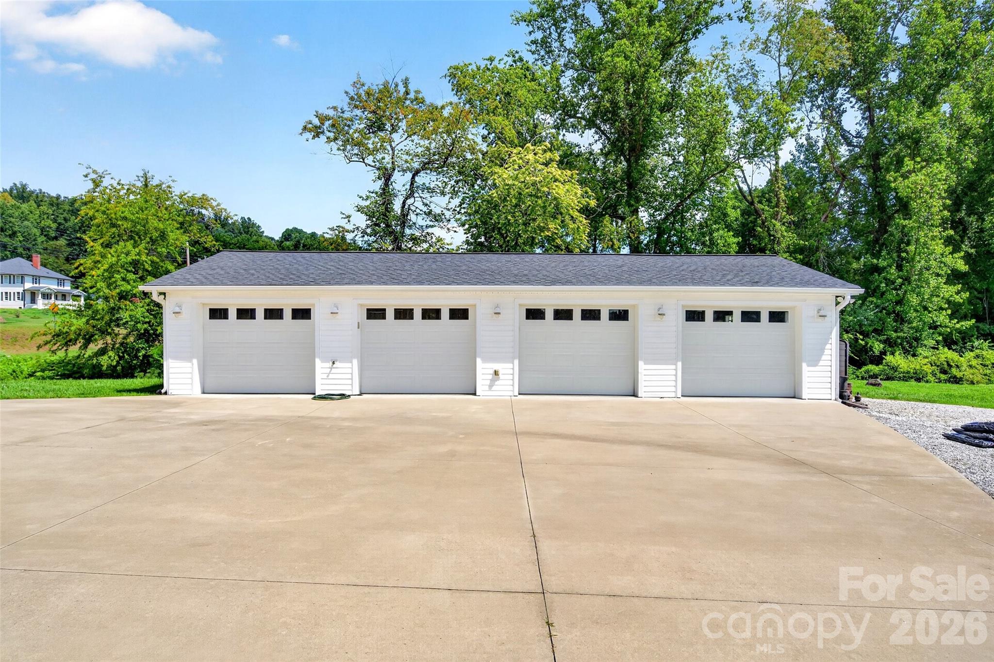 768 Lake Tahoma Road Marion, NC 28752 - Photo 5 of 48
