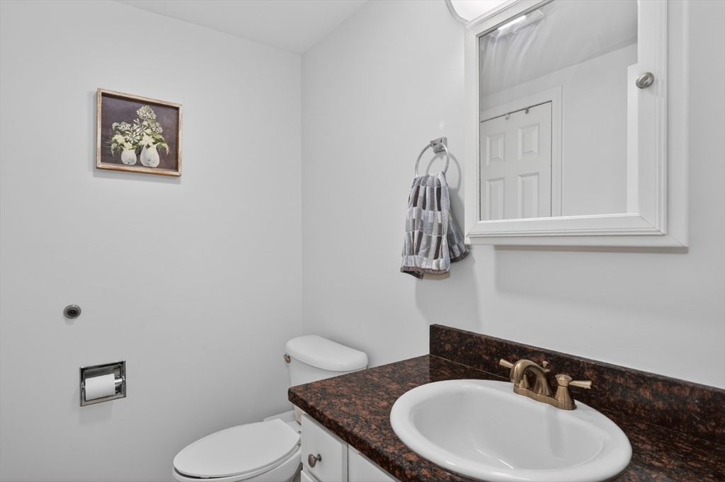 24 Arsenal Street, Unit 2D Watertown, MA 02472 - Photo 12 of 21