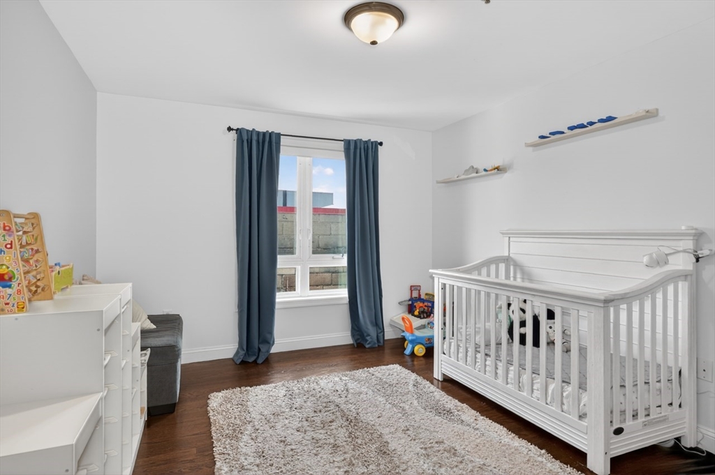 24 Arsenal Street, Unit 2D Watertown, MA 02472 - Photo 14 of 21