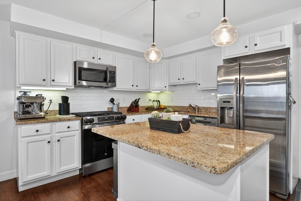 24 Arsenal Street, Unit 2D Watertown, MA 02472 - Photo 8 of 21