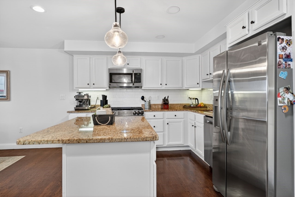 24 Arsenal Street, Unit 2D Watertown, MA 02472 - Photo 9 of 21