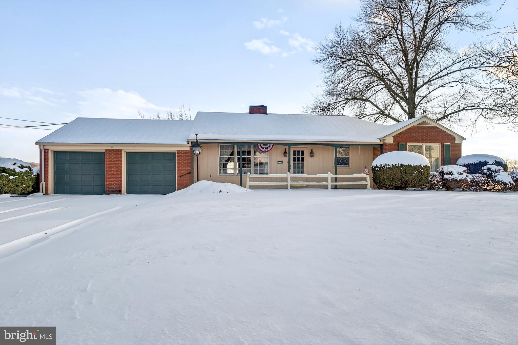 922 Penn Grant Road Lancaster, PA 17602 - Photo 1 of 32