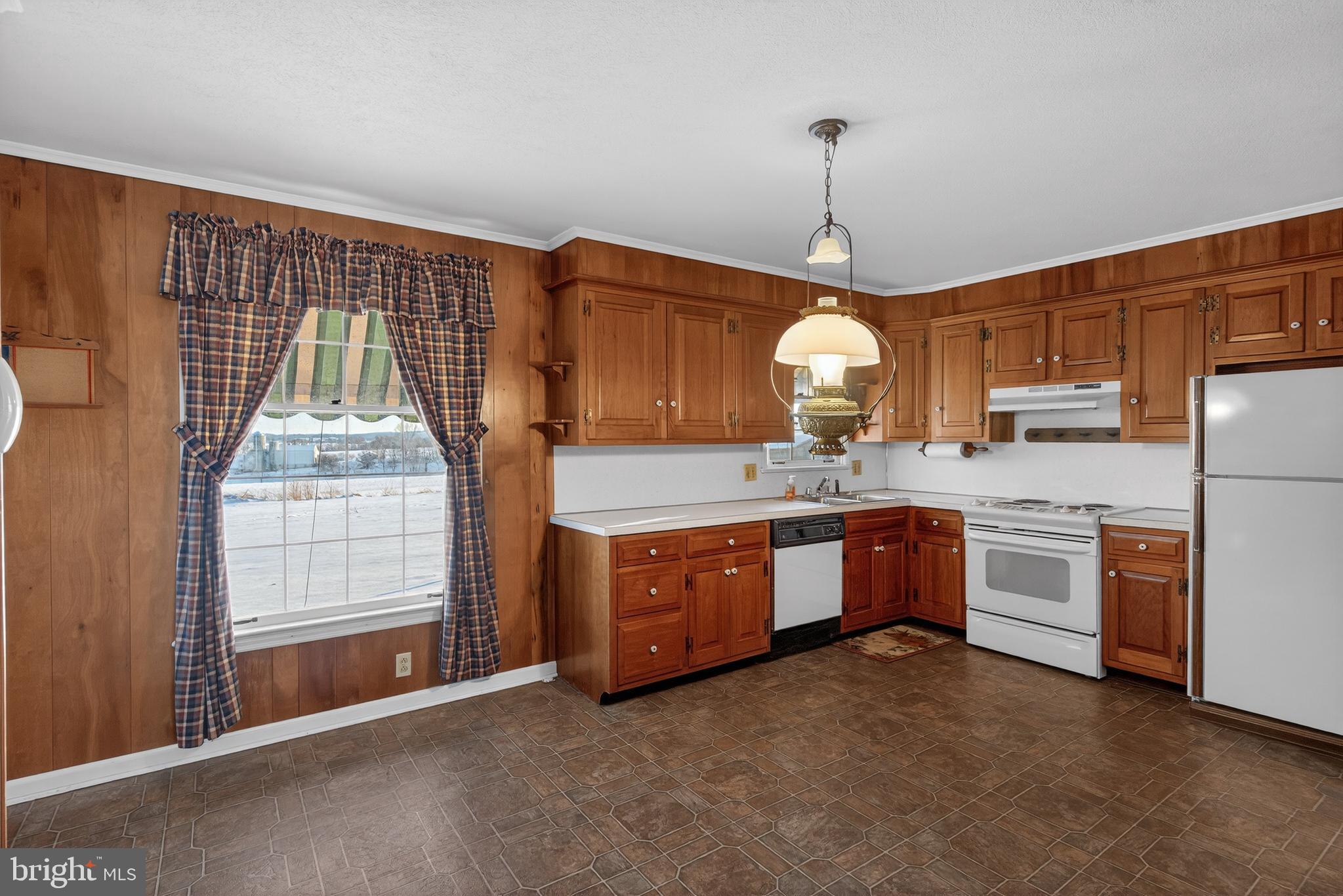 922 Penn Grant Road Lancaster, PA 17602 - Photo 12 of 32