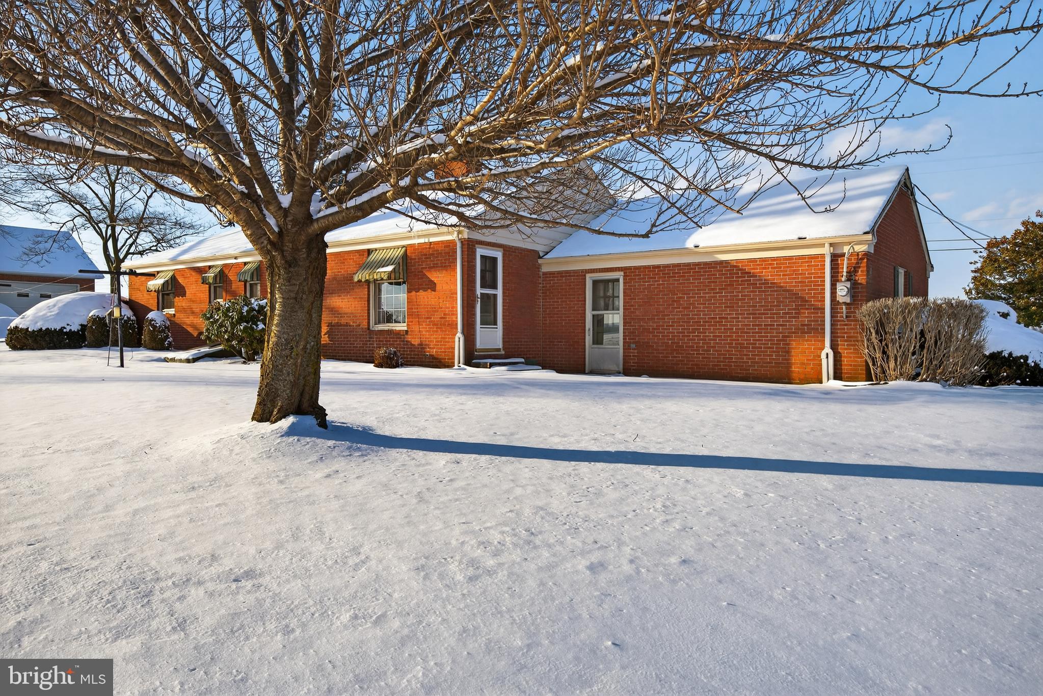 922 Penn Grant Road Lancaster, PA 17602 - Photo 6 of 32