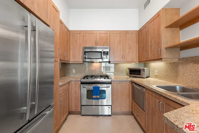 $2,700 | 267 San Pedro Street, Unit 616, Los Angeles, CA 90012