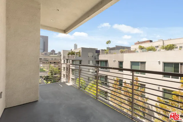 $2,700 | 267 San Pedro Street, Unit 616, Los Angeles, CA 90012