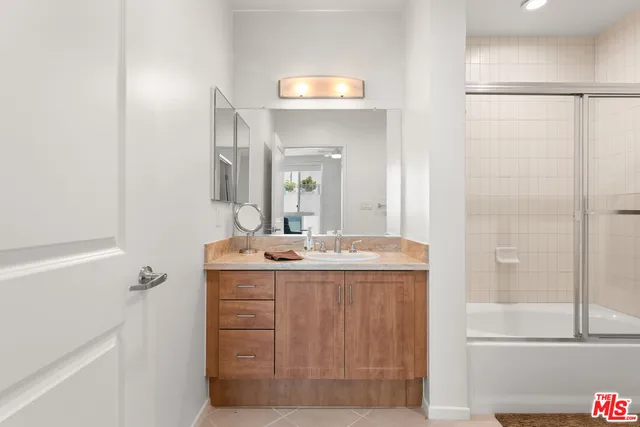 $2,700 | 267 San Pedro Street, Unit 616, Los Angeles, CA 90012