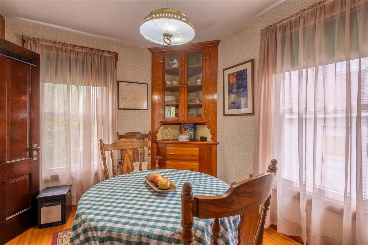 127 Harbor Road Friendship, ME 04547 - Photo 12 of 32 127 Harbor Road, Friendship