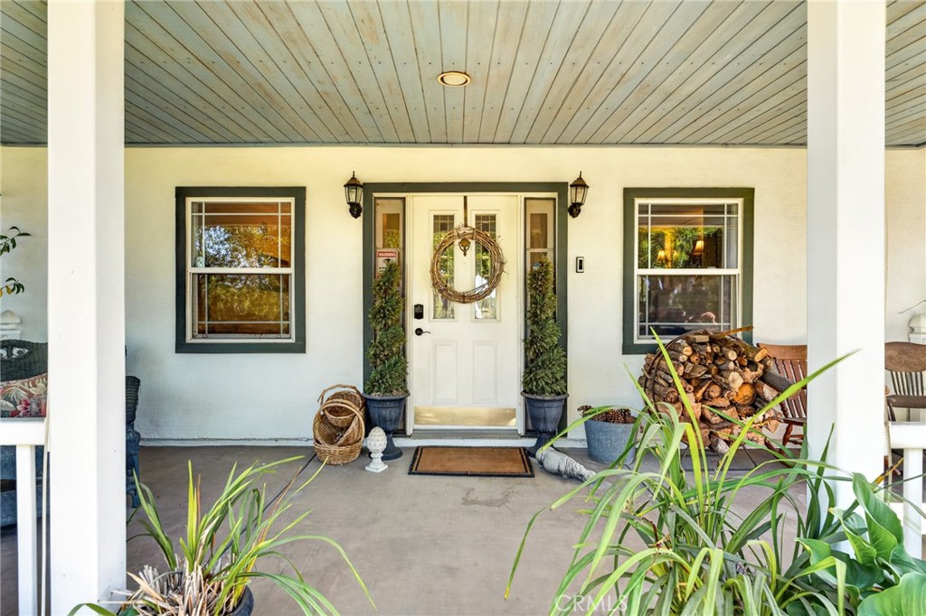 15091 Golden Star Avenue Riverside, CA 92506 - Photo 10 of 55