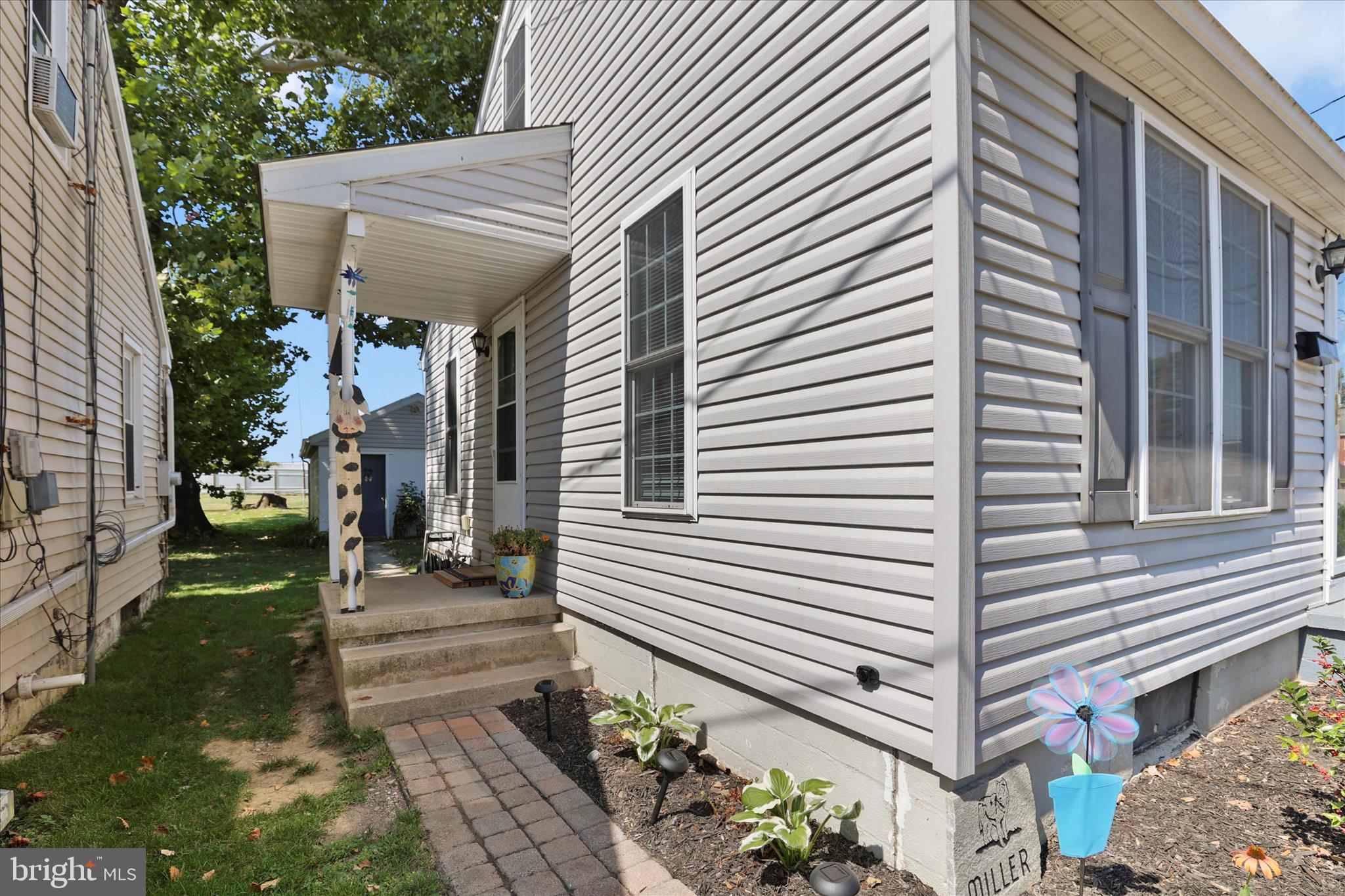 125 John Street Hanover, PA 17331 - Photo 23 of 33 Side Entry