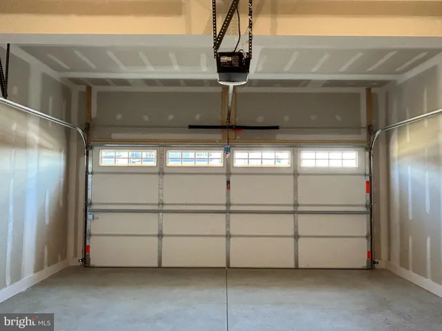 a view of a garage