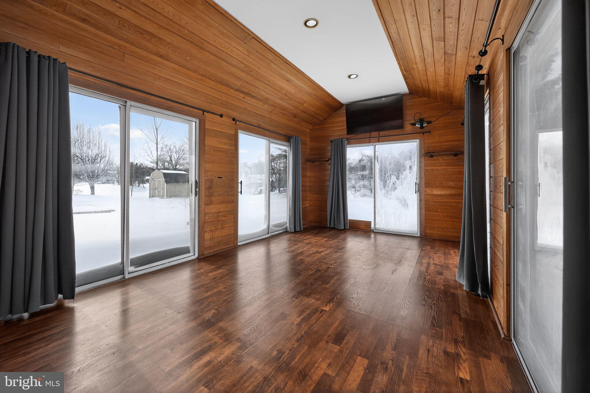 1868 Sunrise Way Jamison, PA 18929 - Photo 12 of 30