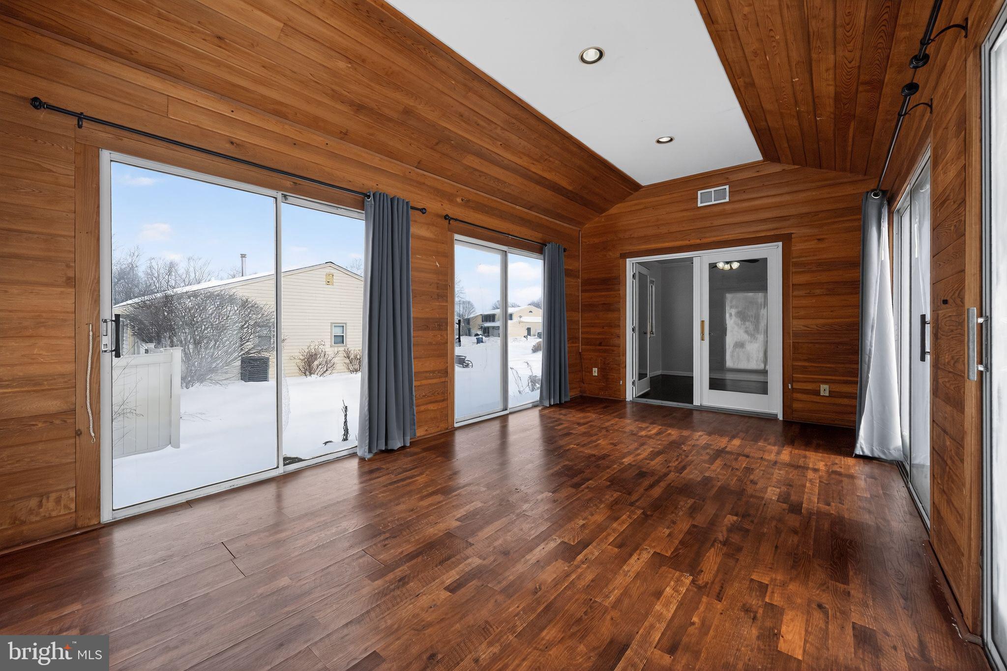 1868 Sunrise Way Jamison, PA 18929 - Photo 13 of 30