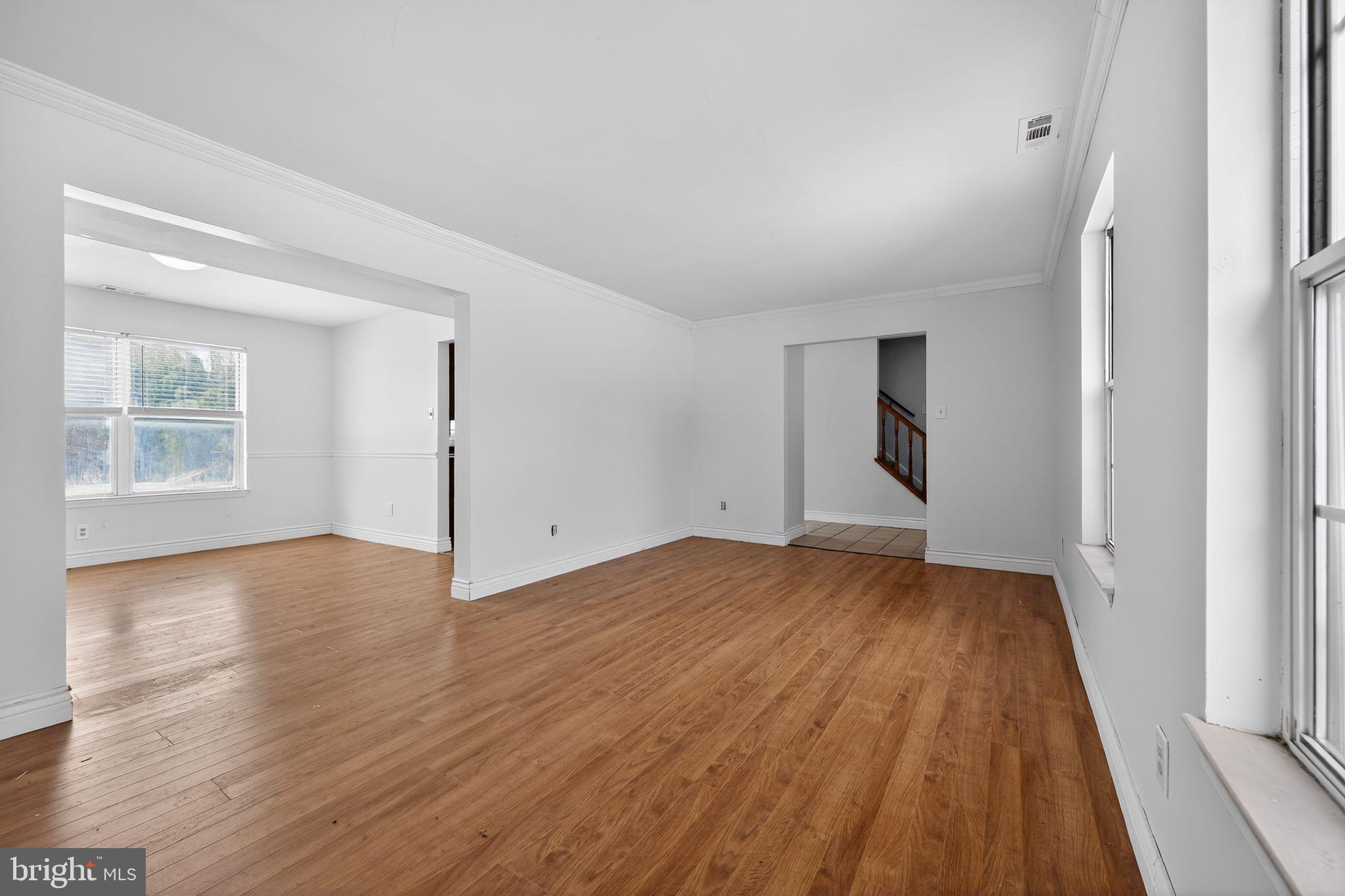 1868 Sunrise Way Jamison, PA 18929 - Photo 3 of 30