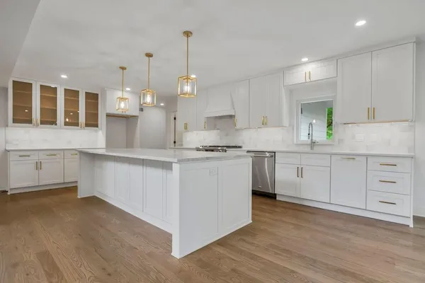 $1,299,000 | 5439 Norwood Street, Fairway, KS 66205