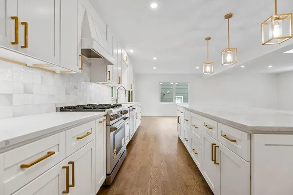 $1,299,000 | 5439 Norwood Street, Fairway, KS 66205