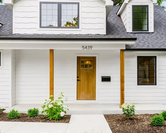 $1,299,000 | 5439 Norwood Street, Fairway, KS 66205