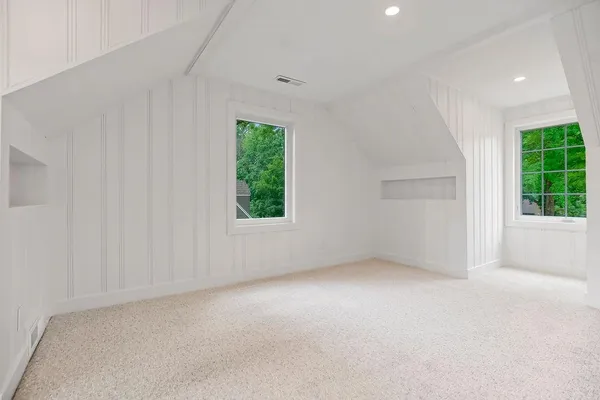 $1,299,000 | 5439 Norwood Street, Fairway, KS 66205