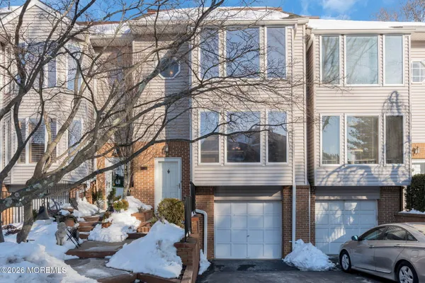 $4,000 | 148 Ambassador Drive, Unit 1054, Red Bank, NJ 07701