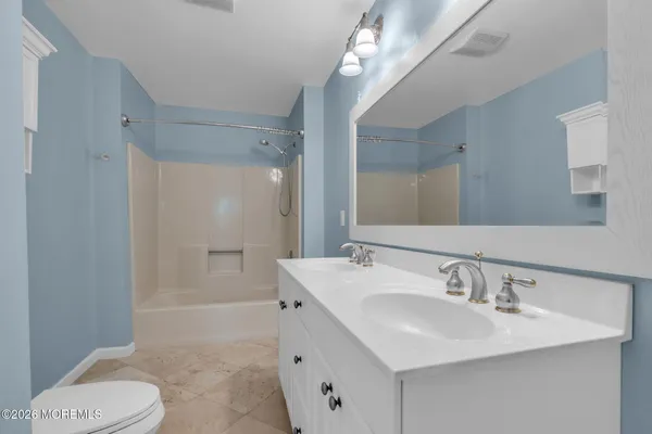 $4,000 | 148 Ambassador Drive, Unit 1054, Red Bank, NJ 07701