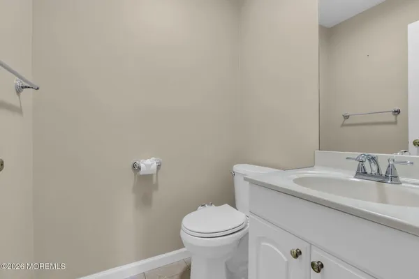 $4,000 | 148 Ambassador Drive, Unit 1054, Red Bank, NJ 07701