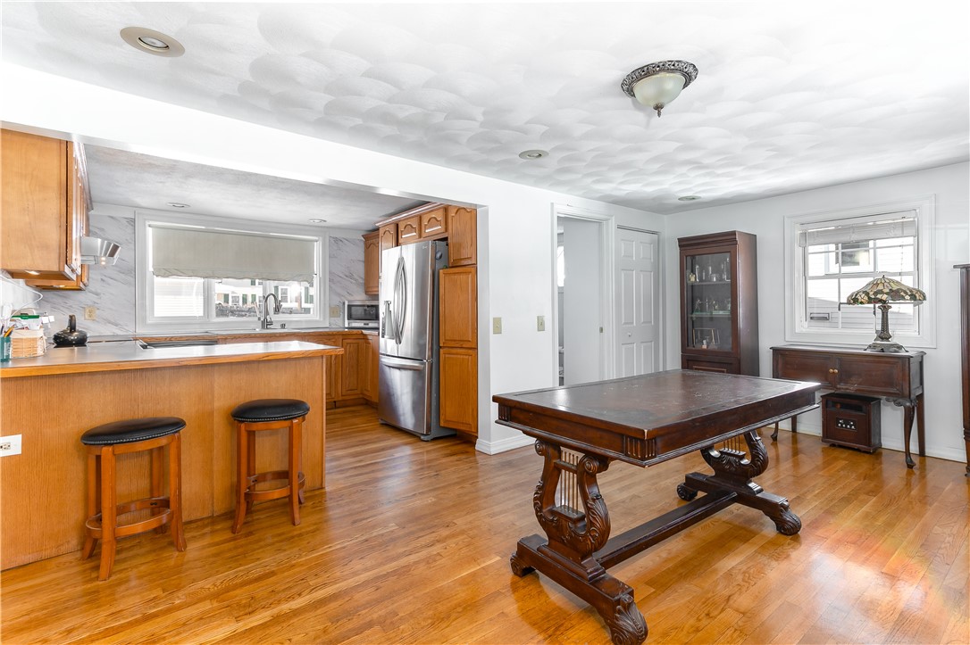 21 Pierce Street Coventry, RI 02816 - Photo 5 of 28 Gallery Image 5