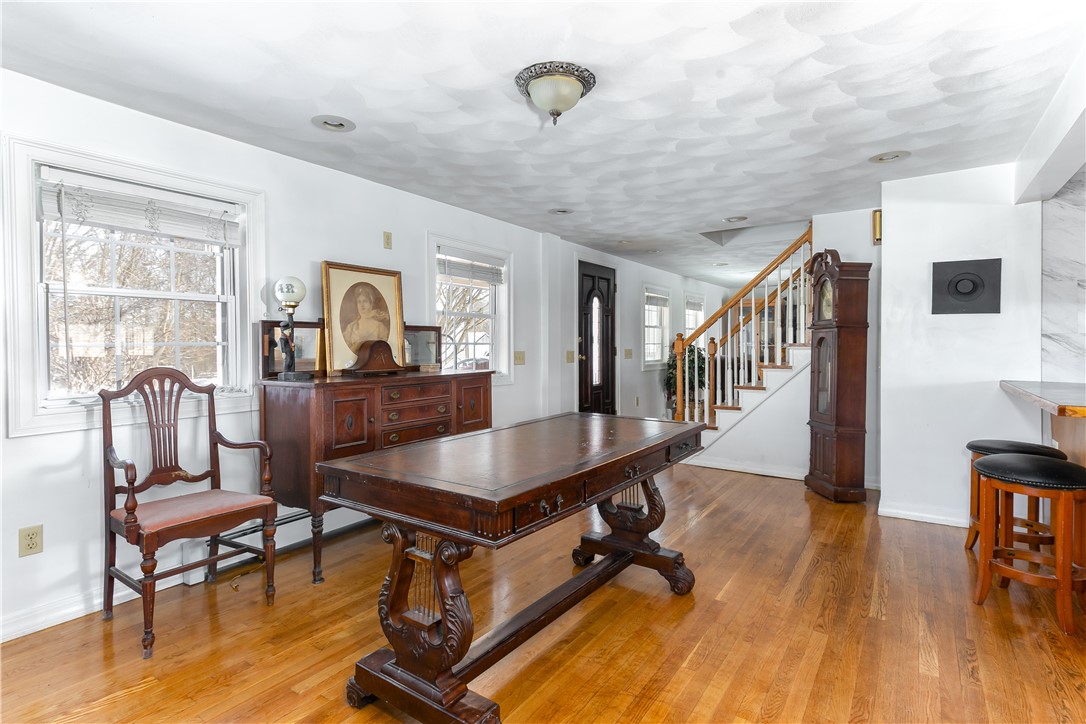 21 Pierce Street Coventry, RI 02816 - Photo 8 of 28 Gallery Image 8