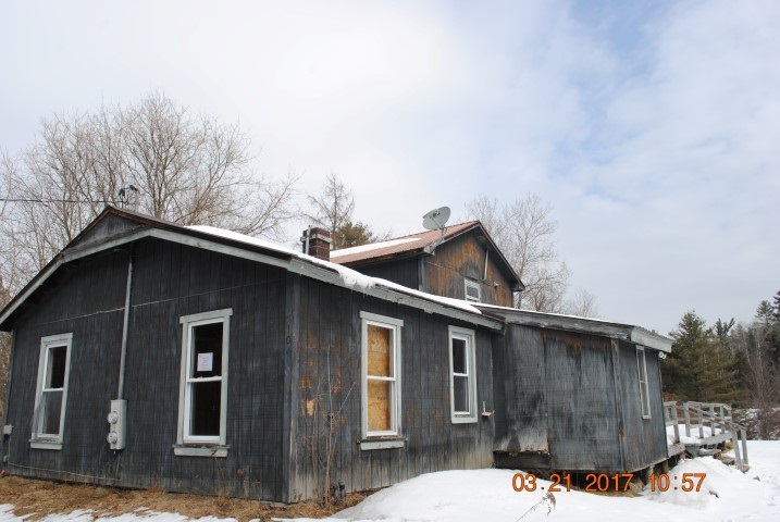 104 Riverside Drive Lancaster, NH 03584 - Photo 1 of 12 Gallery Image 1