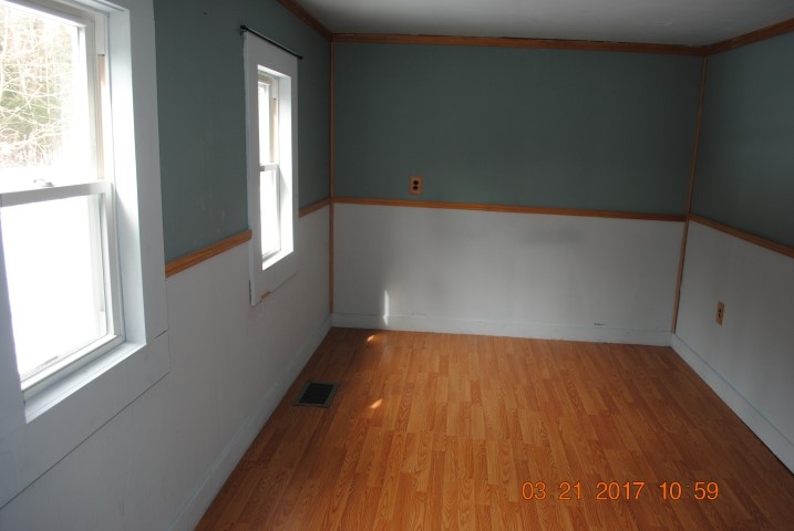 104 Riverside Drive Lancaster, NH 03584 - Photo 9 of 12 Gallery Image 9