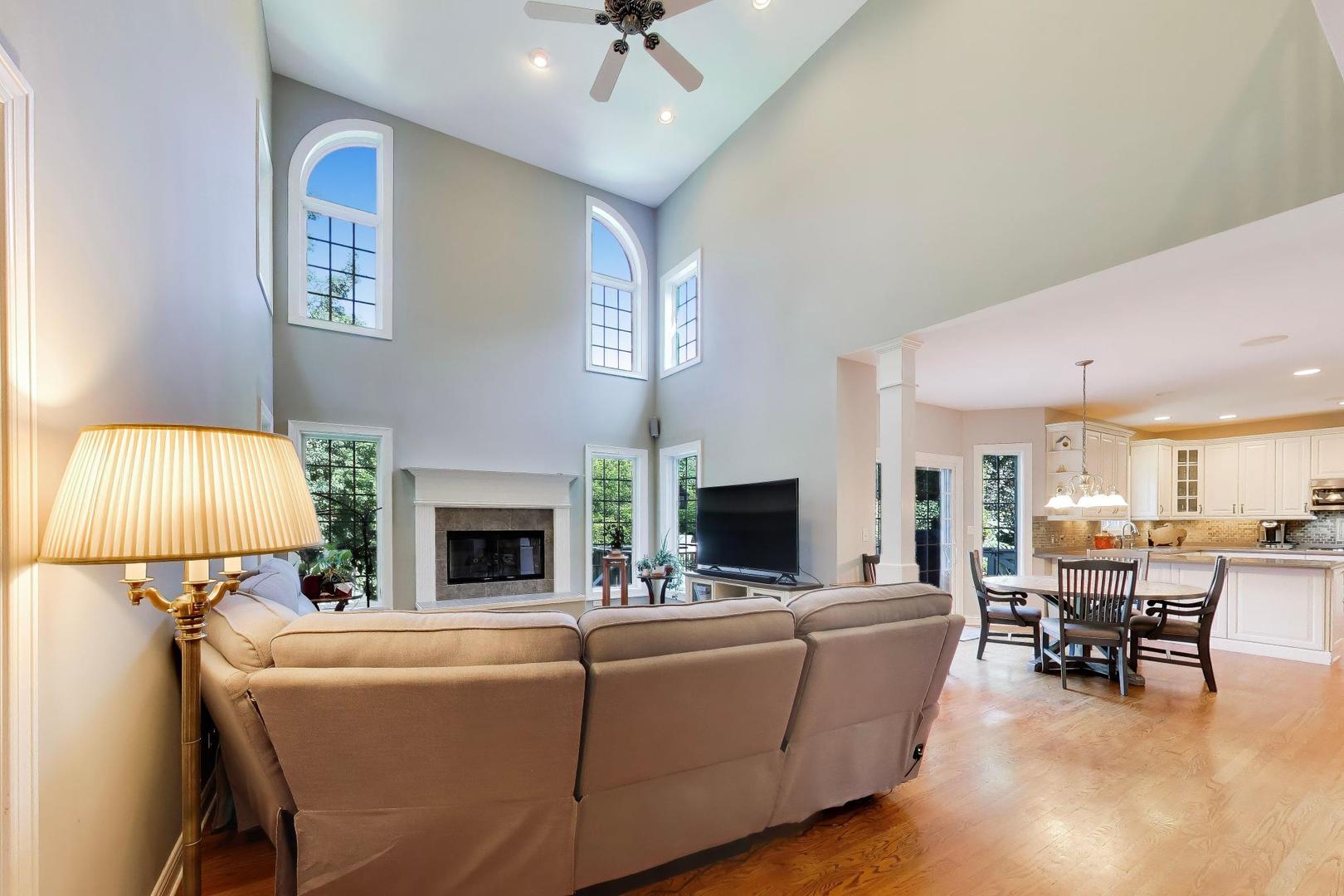 3314 Cardinal Lane Spring Grove, IL 60071 - Photo 21 of 66 Gallery Image 21