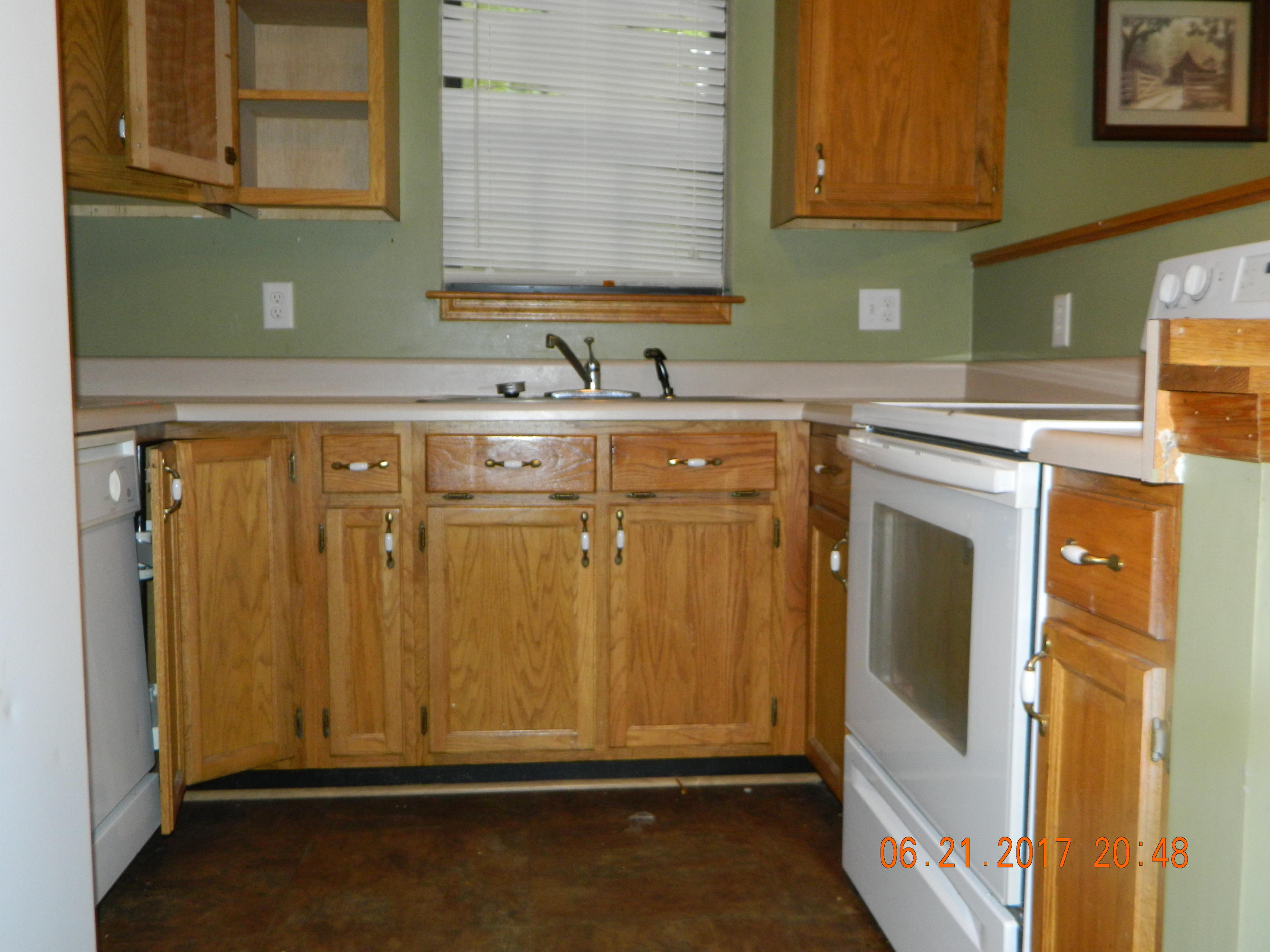 3070 Slygo Road Trenton, GA 30752 - Photo 9 of 19 DSCN2109