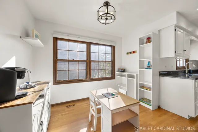 $615,000 | 625 Edward Road, Naperville, IL 60540