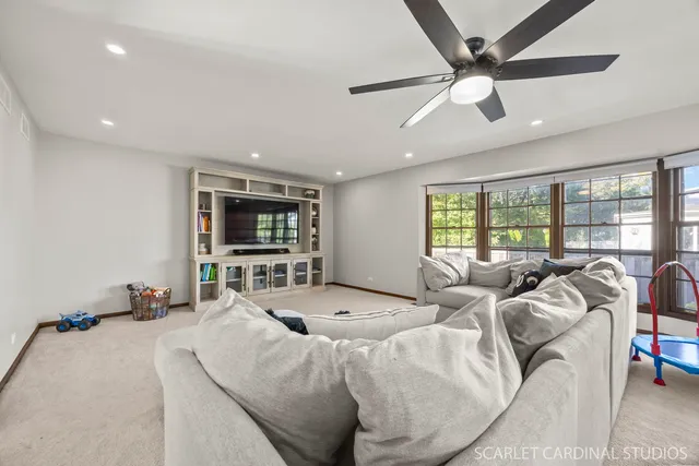 $615,000 | 625 Edward Road, Naperville, IL 60540