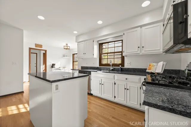 $615,000 | 625 Edward Road, Naperville, IL 60540