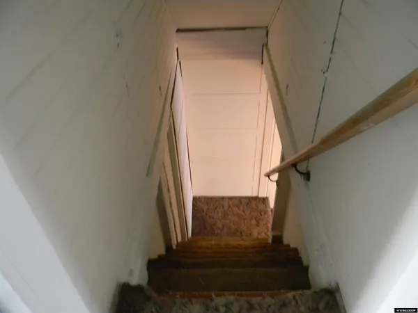 $165,000 | 307 Diamondville Avenue, Diamondville, WY 83116