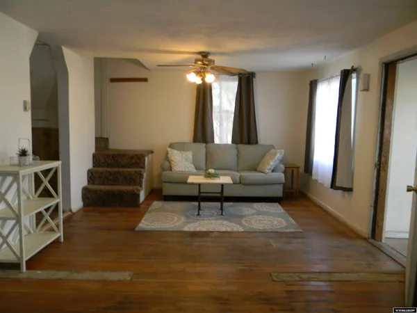 $165,000 | 307 Diamondville Avenue, Diamondville, WY 83116