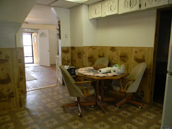 $165,000 | 307 Diamondville Avenue, Diamondville, WY 83116