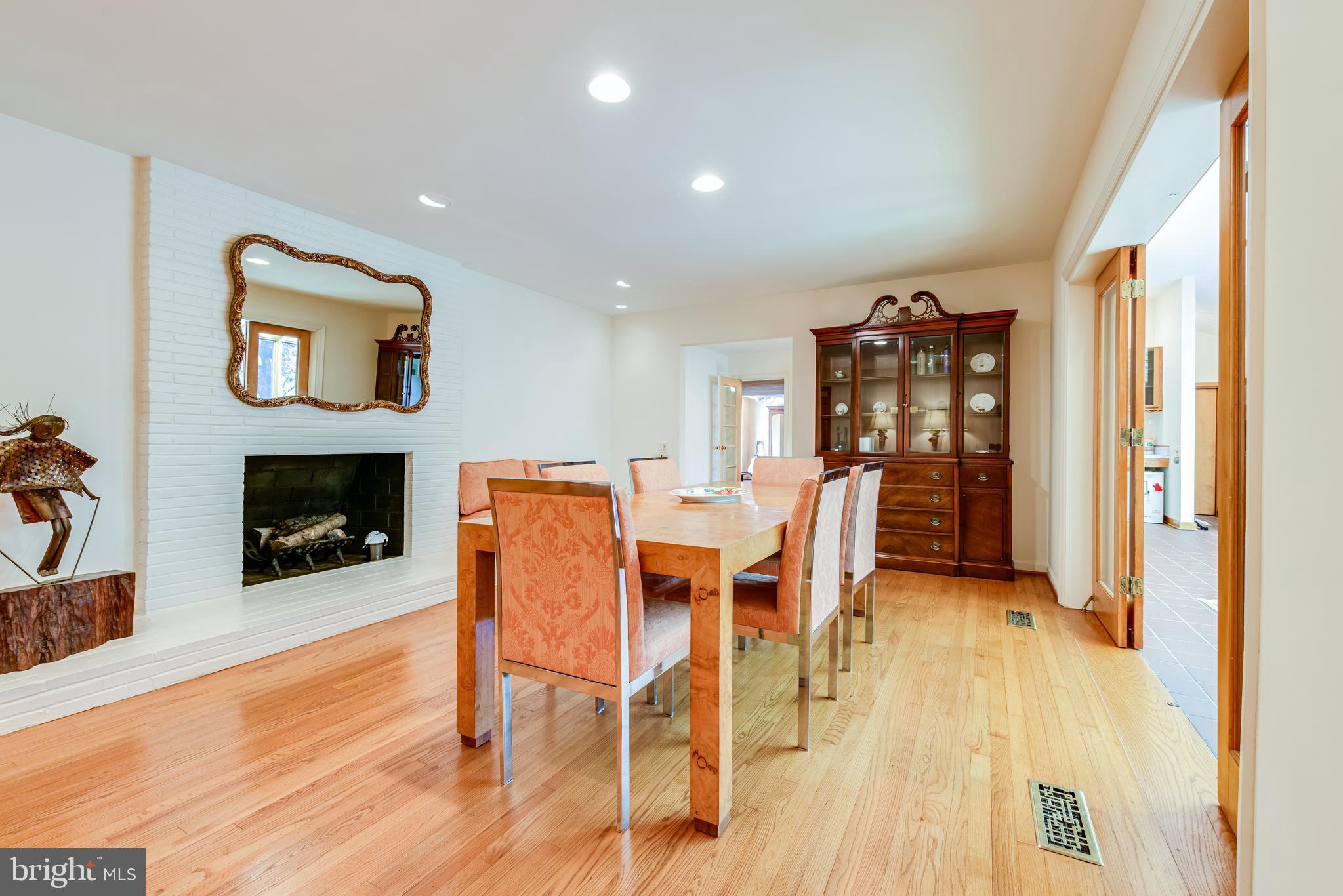 6444 Elmdale Road Alexandria, VA 22312 - Photo 13 of 64