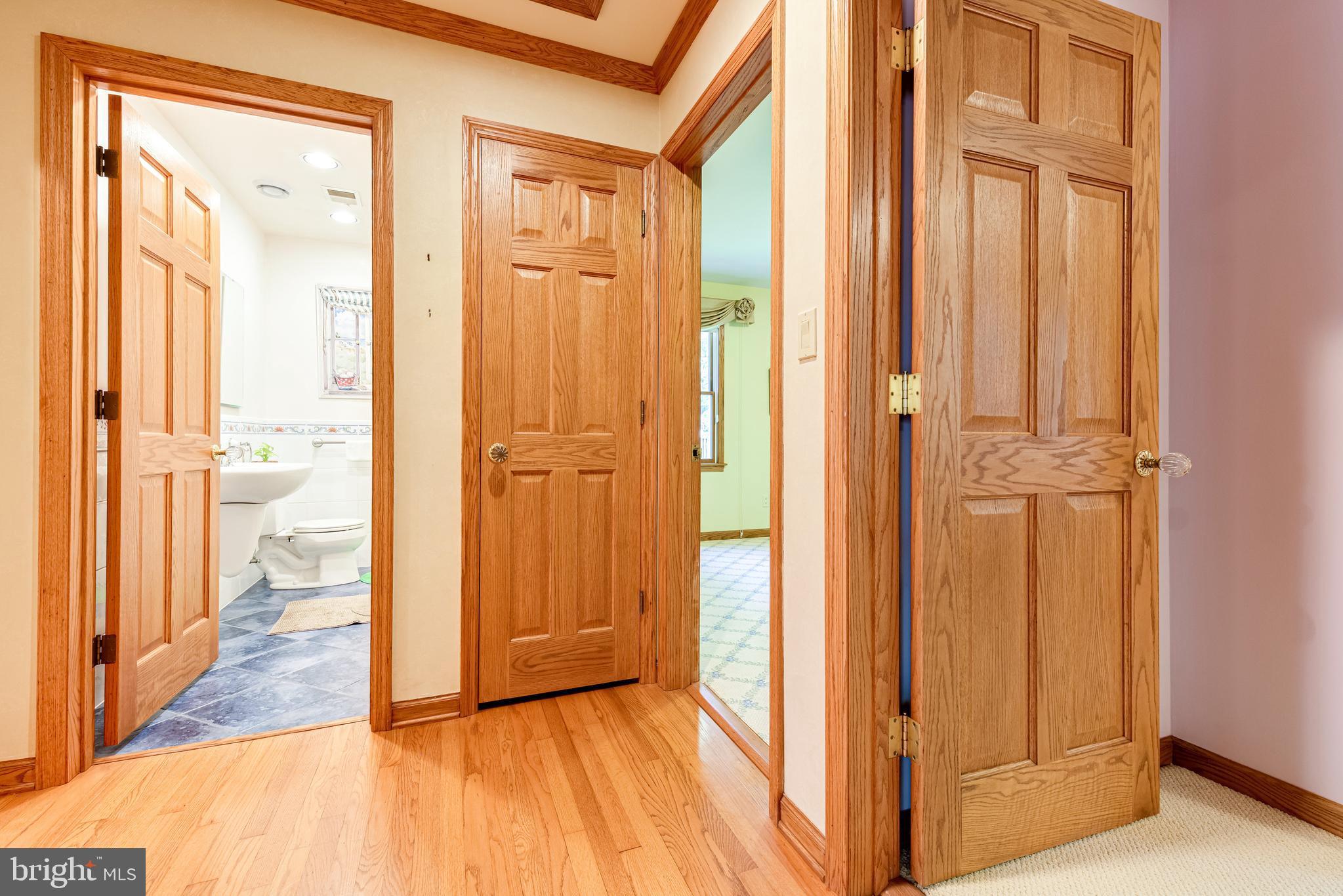 6444 Elmdale Road Alexandria, VA 22312 - Photo 14 of 64