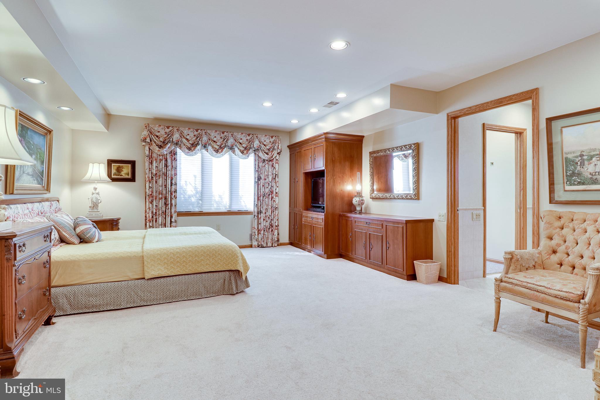 6444 Elmdale Road Alexandria, VA 22312 - Photo 22 of 64