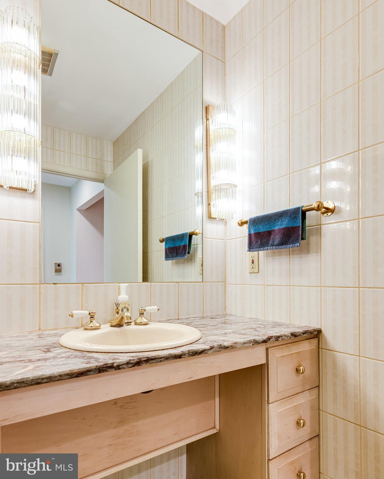 6444 Elmdale Road Alexandria, VA 22312 - Photo 46 of 64