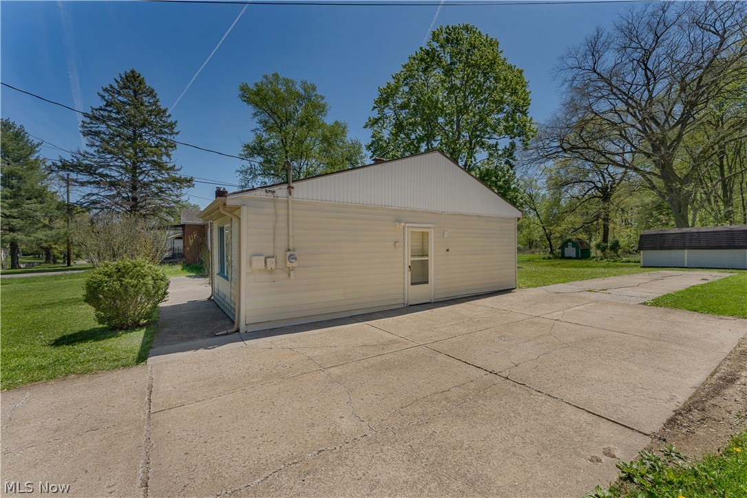 4365 Burkey Road Youngstown, OH 44515 - Photo 36 of 36
