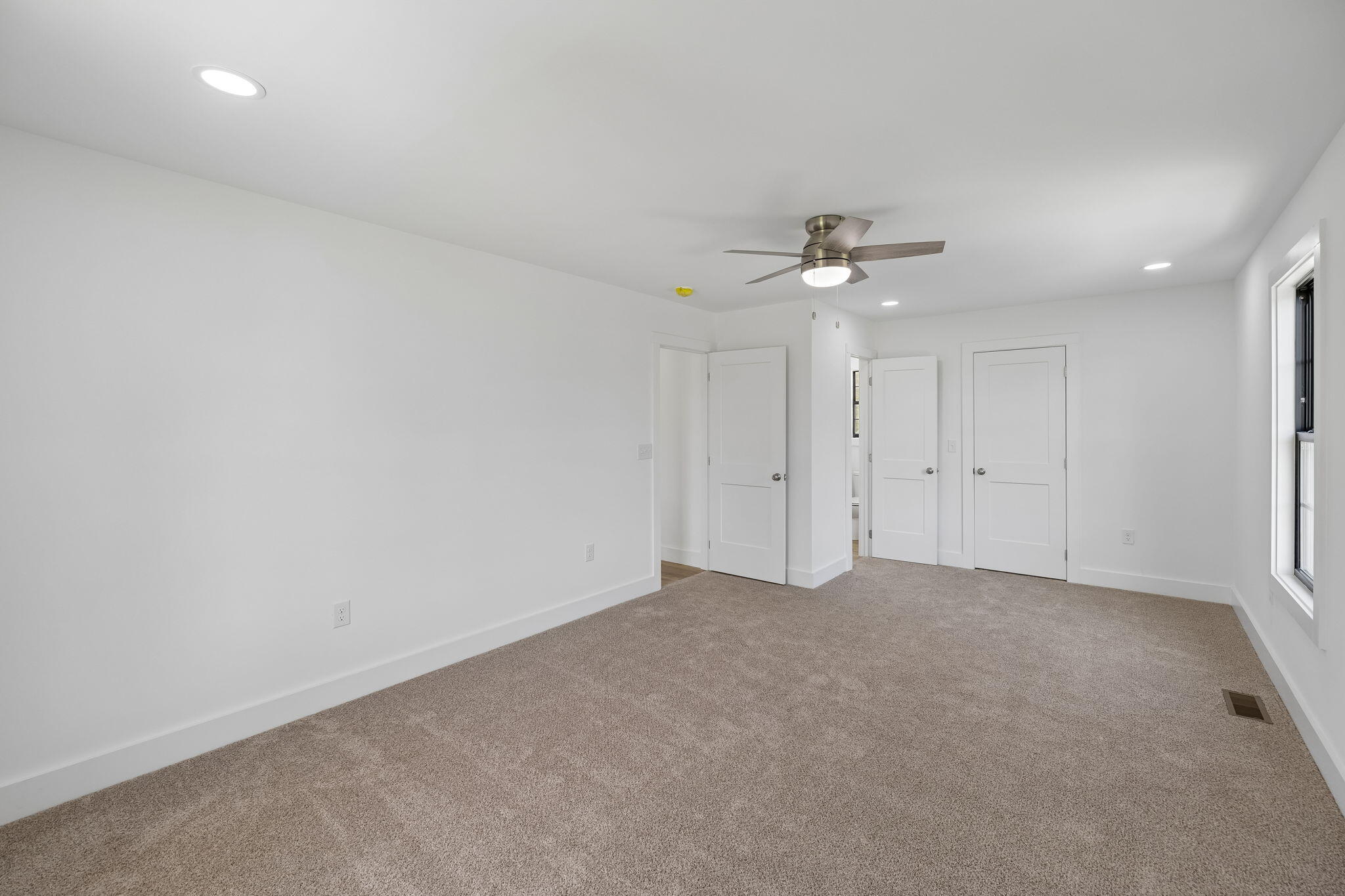 614 Shoemaker Street Athens, TN 37303 - Photo 26 of 46 Primary Bedroom 2